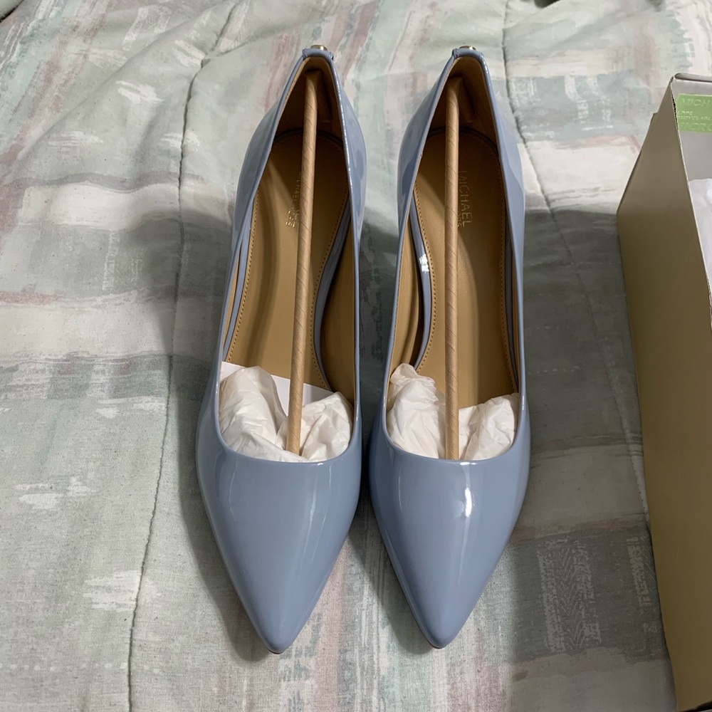 Authentic Michael Kors Dorothy Flex Pumps